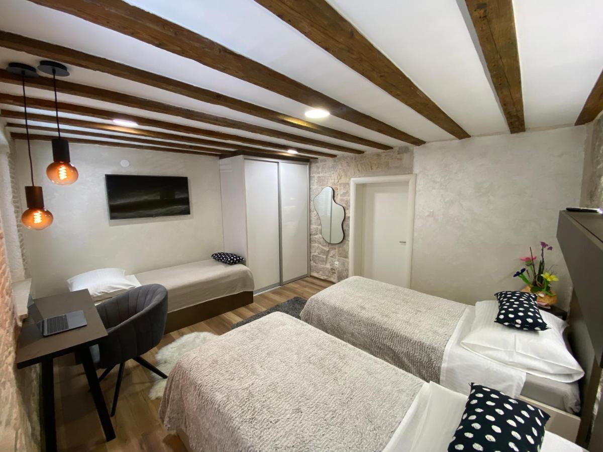 Guest House Laura Split Ngoại thất bức ảnh