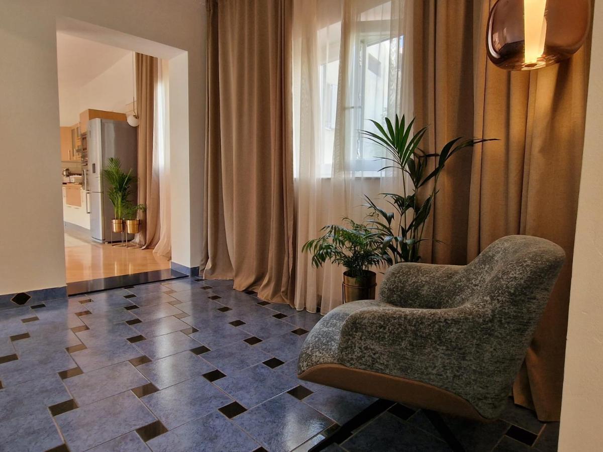 Guest House Laura Split Ngoại thất bức ảnh