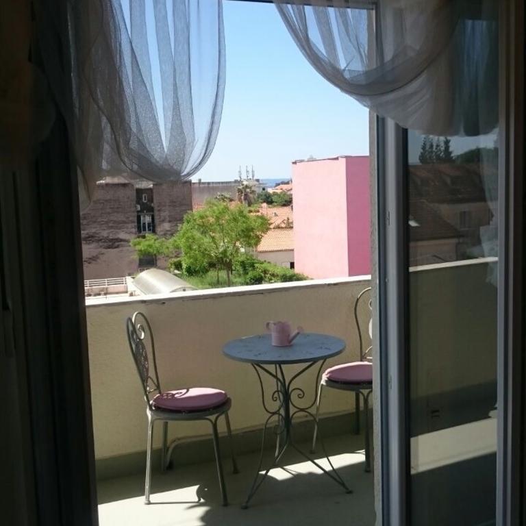 Guest House Laura Split Ngoại thất bức ảnh